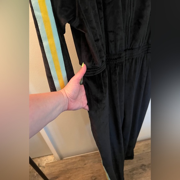 KILO BRAVA Black Velour Jumpsuit w/Stripes Down Sleeves & Legs sz. XXXL - Picture 5 of 9